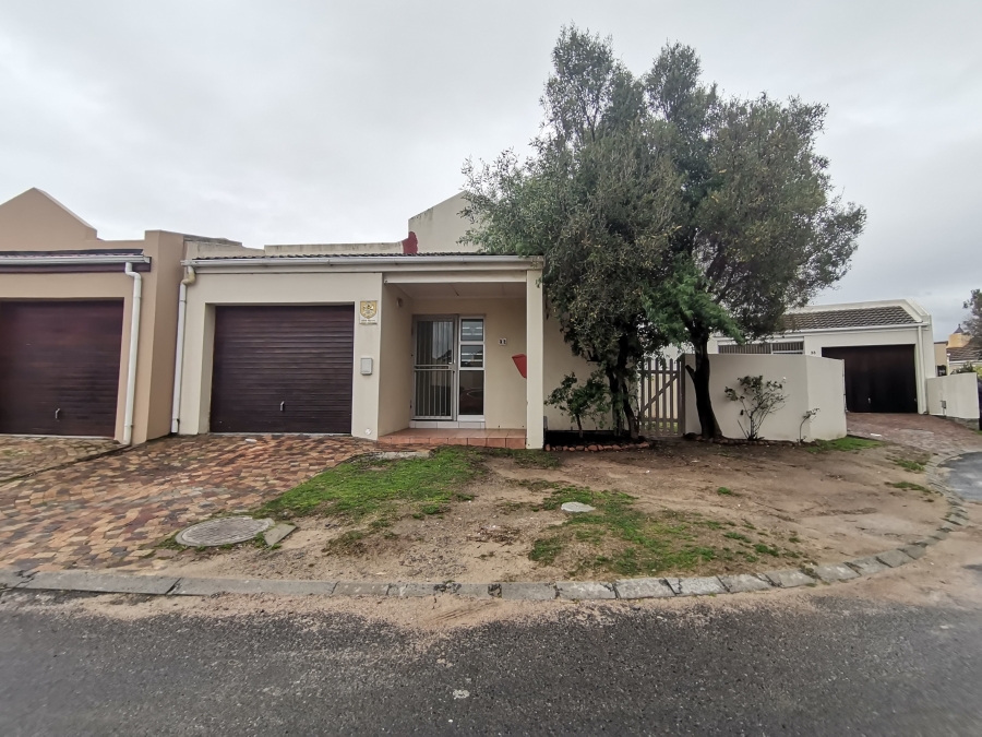 To Let 3 Bedroom Property for Rent in Fairview Golf Estate Western Cape